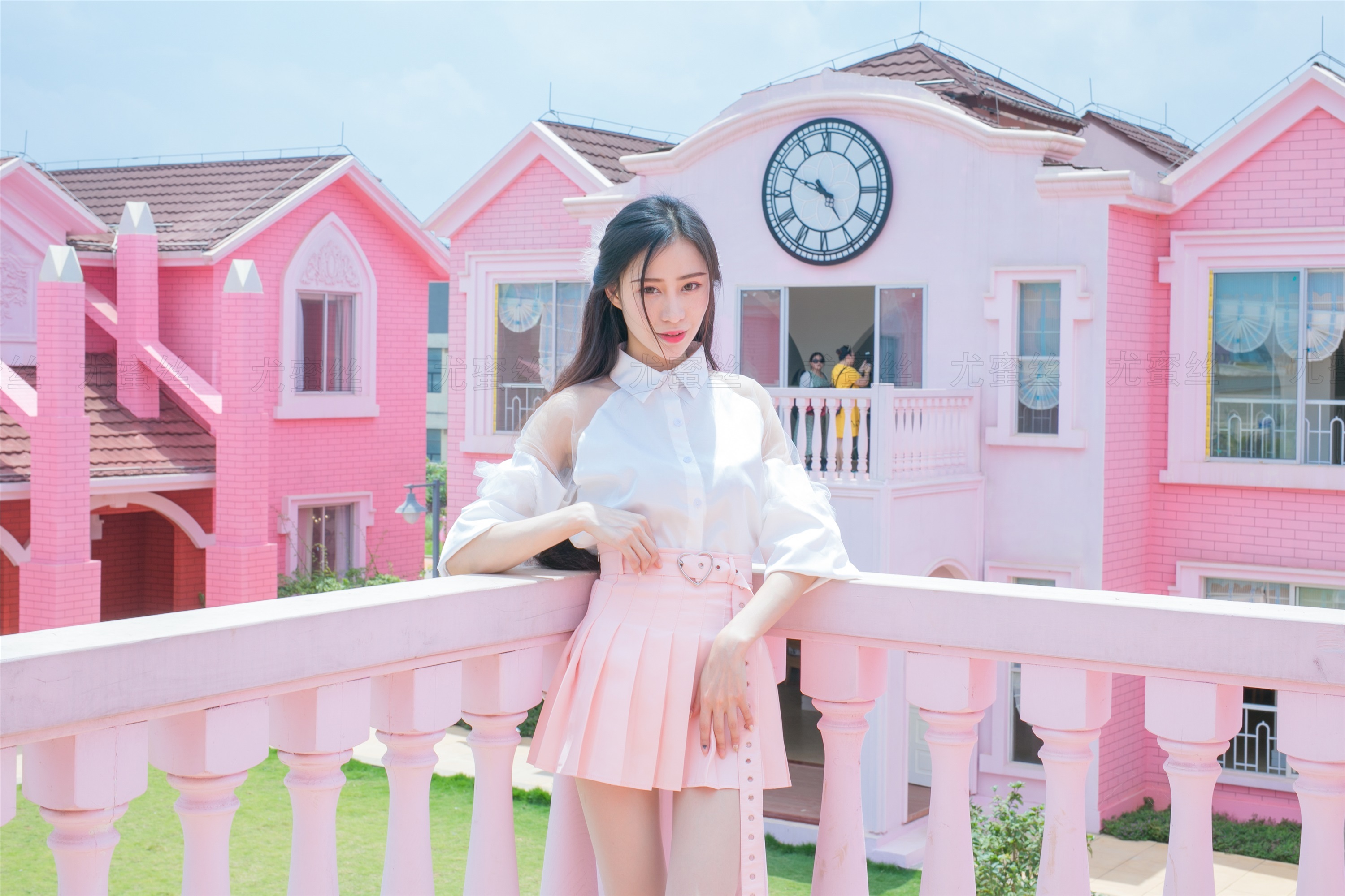 尤蜜丝 穿搭写真 NO.027